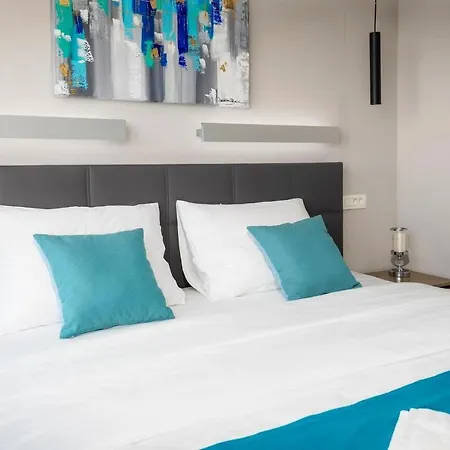 Luxury Princess Of Hvar With Pool Apartman
